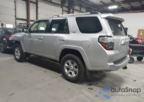 2021 Toyota 4Runner Sr5 z USA, uszkodzony, nr VIN JTEMU5JR7M5881896